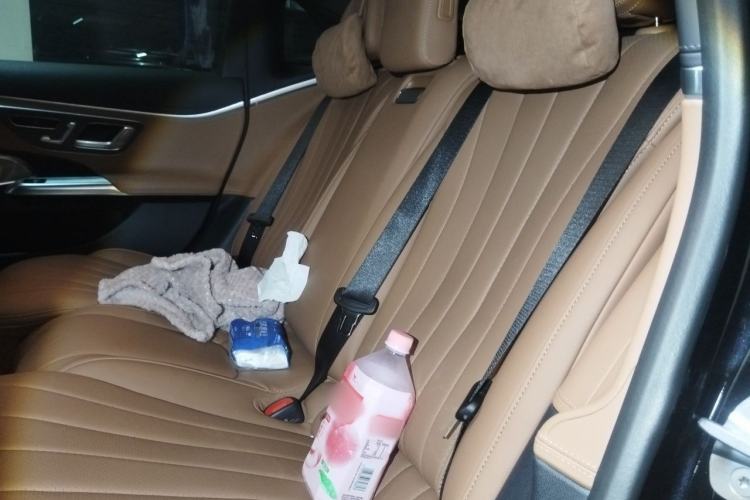 Used Mercedes-Benz E-Class 2025 Facelift E 300 L Luxury Edition Left Rear Seat