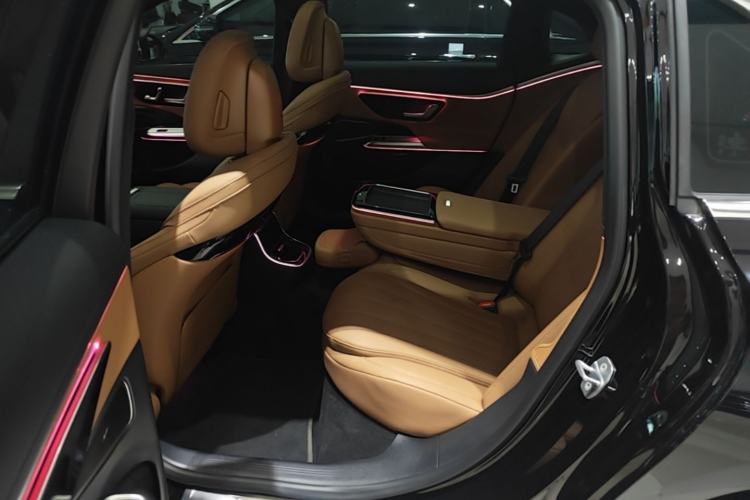 Used Mercedes-Benz E-Class 2025-Year Facelift E 260 L Left Rear Seat