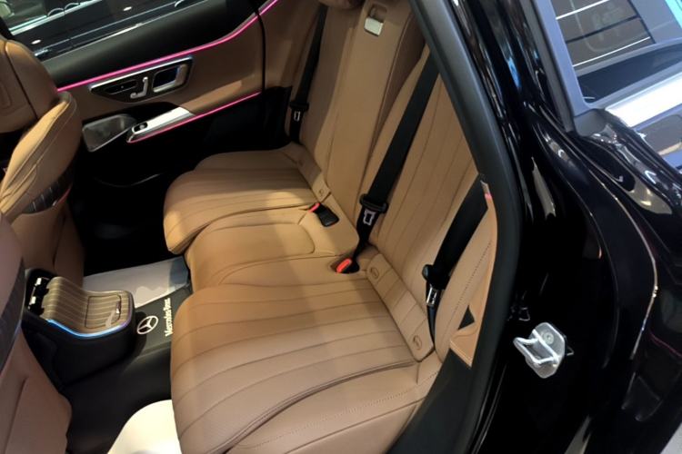 Used Mercedes-Benz E-Class 2025 E 300 L Luxury Model Left Rear Seat