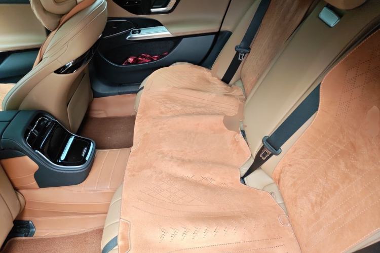 Used Mercedes-Benz E-Class 2025 E 260 L Left Rear Seat