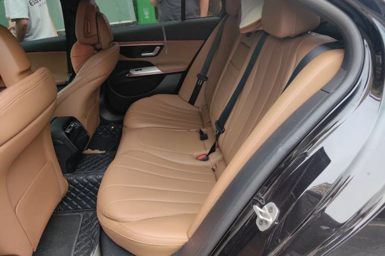 Used Mercedes-Benz E-Class 2025 E 260 Sport Edition Left Rear Seat