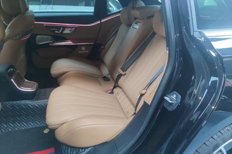 Used Mercedes-Benz E-Class 2025 Facelift E 300 L Luxury Edition Left Rear Seat