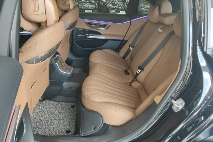 Used Mercedes-Benz E-Class 2025 E 300 L Stylish Model Left Rear Seat