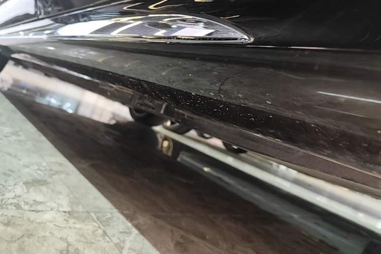 Used Mercedes-Benz E-Class 2025 Facelift E 300 L Luxury Edition Left Side Sill