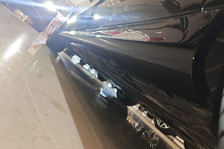 Used Mercedes-Benz E-Class 2025 Facelift E 300 L Fashion Edition Left Side Sill