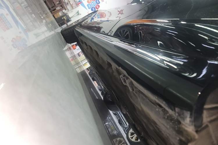 Used Mercedes-Benz E-Class 2025 Facelift E 300 L Fashion Edition Left Side Sill