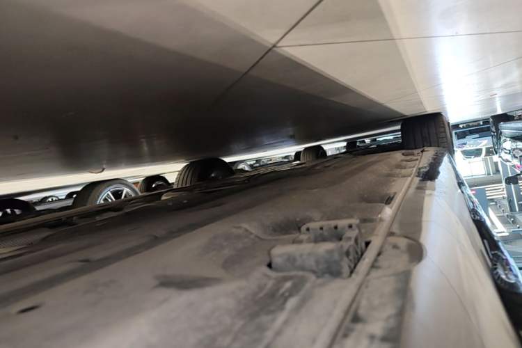 Used Mercedes-Benz E-Class 2025 E 300 L Stylish Model Left Side Sill