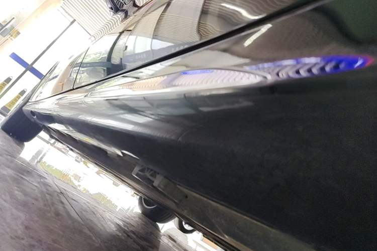 Used Mercedes-Benz E-Class 2025 Facelift E 300 L Luxury Edition Left Side Sill