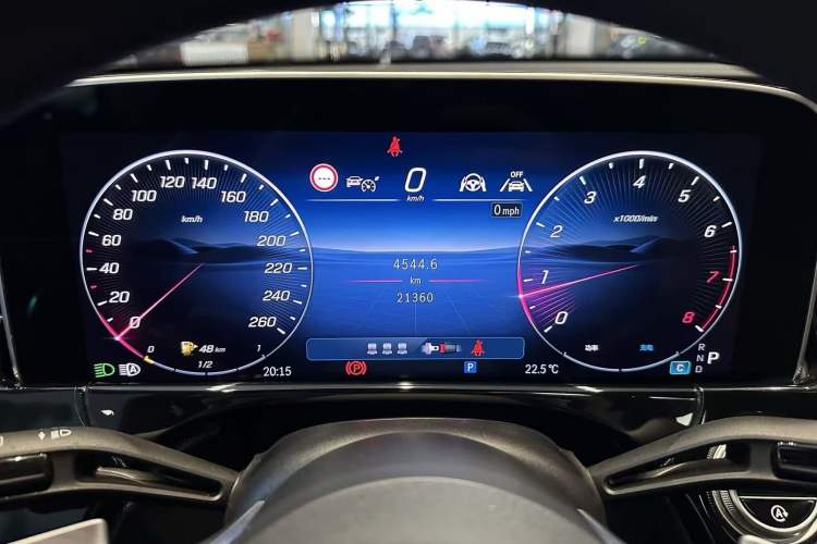 Used Mercedes-Benz E-Class 2025 E 300 L Luxury Model Odometer Close Up