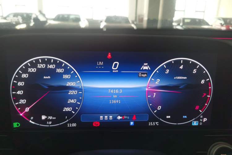Used Mercedes-Benz E-Class 2025 E 260 L Odometer Close Up