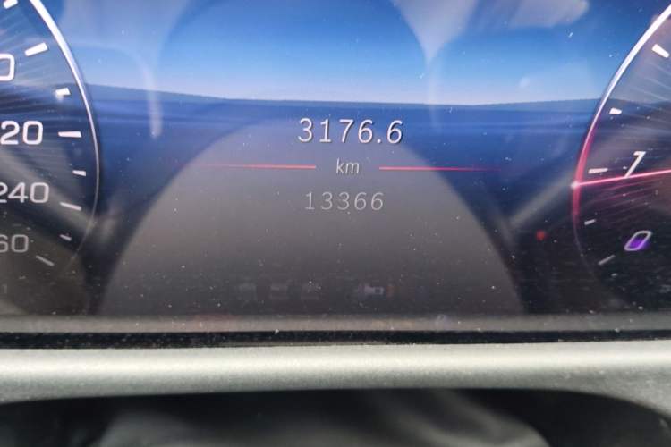 Used Mercedes-Benz E-Class 2025 E 300 L Stylish Model Odometer Close Up