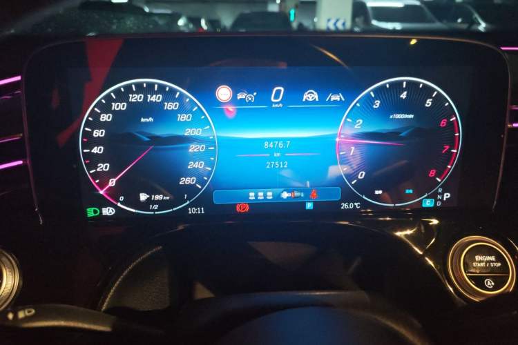 Used Mercedes-Benz E-Class 2025 Facelift E 300 L Luxury Edition Odometer Close Up