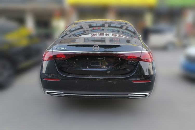 Used Mercedes-Benz E-Class 2025 E 260 L Rear