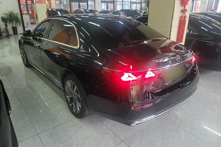 Used Mercedes-Benz E-Class 2025 Facelift E 300 L Fashion Edition Rear Left 45 Deg