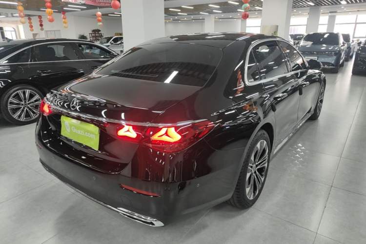 Used Mercedes-Benz E-Class 2025 Facelift E 300 L Luxury Edition Rear Right 45 Deg