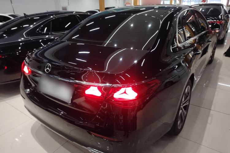 Used Mercedes-Benz E-Class 2025 Facelift E 300 L Luxury Edition Rear Right 45 Deg