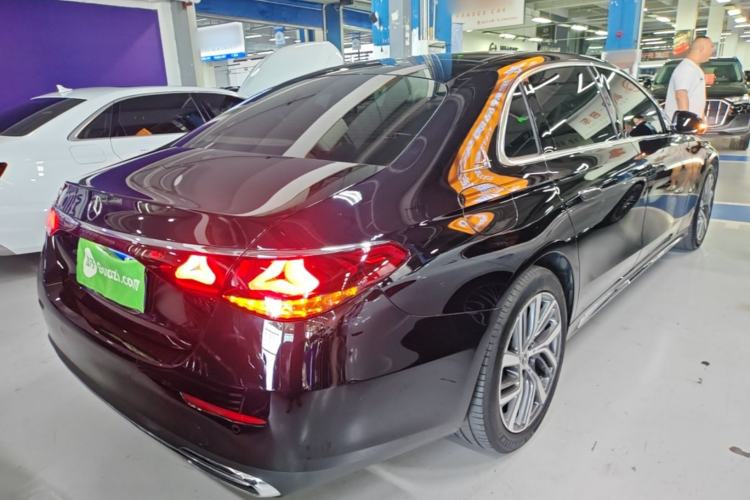 Used Mercedes-Benz E-Class 2025 Facelift E 300 L Fashion Edition Rear Right 45 Deg