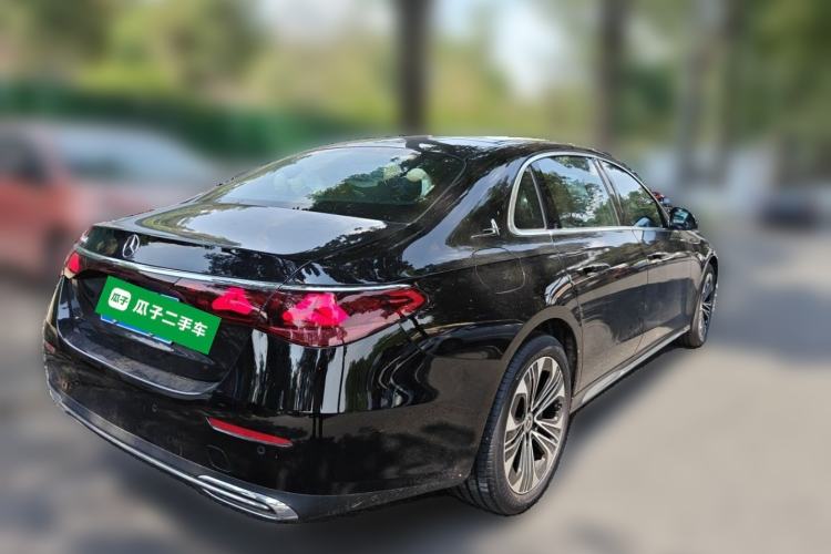 Used Mercedes-Benz E-Class 2025 Facelift E 300 L Fashion Edition Rear Right 45 Deg