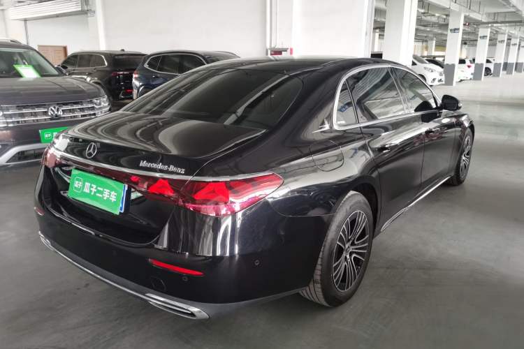 Used Mercedes-Benz E-Class 2025 E 260 L Rear Right 45 Deg