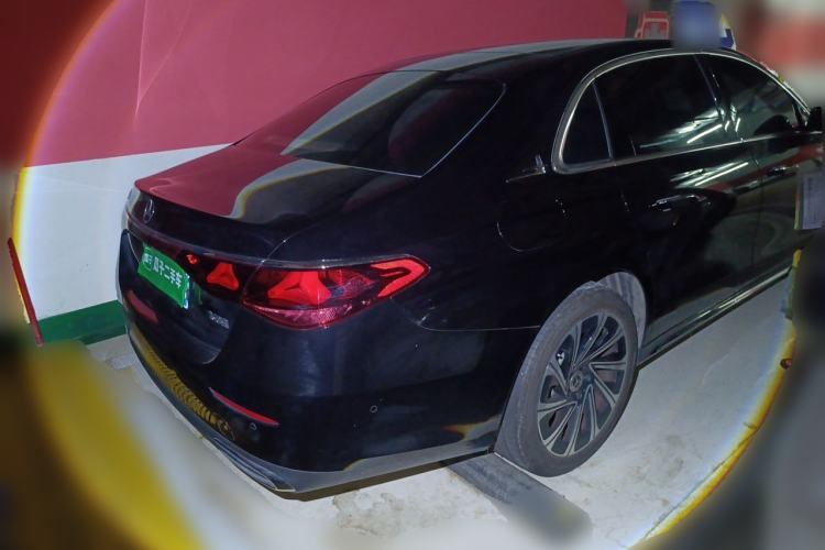 Used Mercedes-Benz E-Class 2025 E 260 L Rear Right 45 Deg