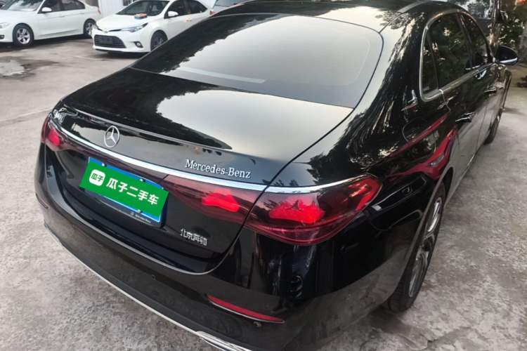 Used Mercedes-Benz E-Class 2025 E 300 L Stylish Model Rear Right 45 Deg