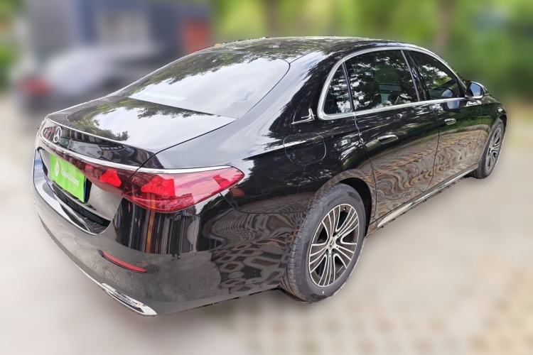 Used Mercedes-Benz E-Class 2025 E 260 L Rear Right 45 Deg