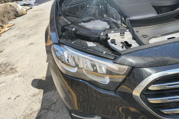 Used Mercedes-Benz E-Class 2025 Facelift E 300 L Fashion Edition Right Front Headlight