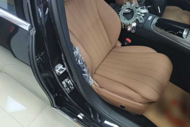 Used Mercedes-Benz E-Class 2025 E 300 L Luxury Model Right Front Seat
