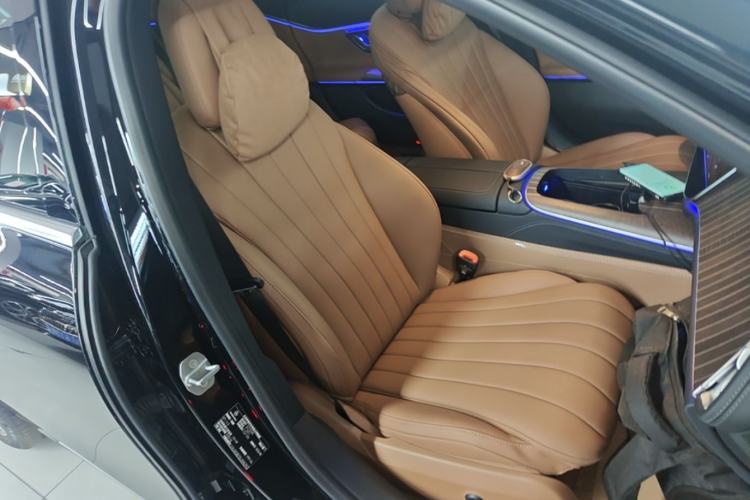 Used Mercedes-Benz E-Class 2025 Facelift E 300 L Fashion Edition Right Front Seat