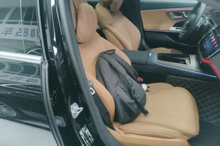Used Mercedes-Benz E-Class 2025 E 300 L Stylish Model Right Front Seat