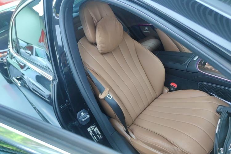 Used Mercedes-Benz E-Class 2025 Facelift E 300 L Luxury Edition Right Front Seat