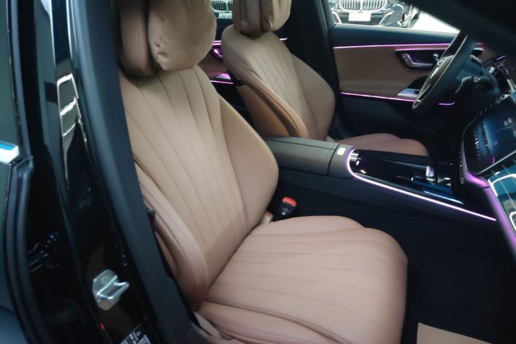 Used Mercedes-Benz E-Class 2025 E 260 L Right Front Seat