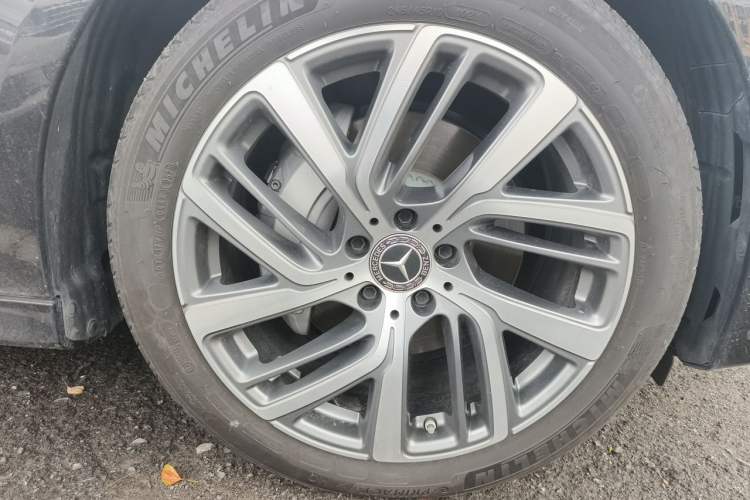 Used Mercedes-Benz E-Class 2025 Facelift E 300 L Fashion Edition Right Front Wheel Hub