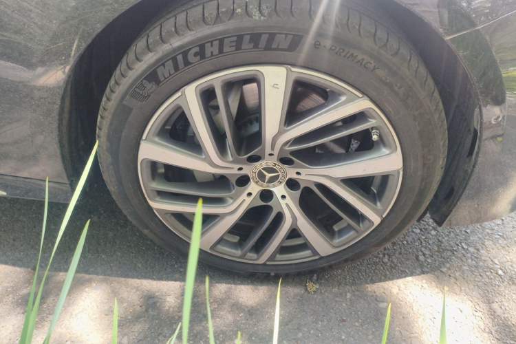 Used Mercedes-Benz E-Class 2025 Facelift E 300 L Fashion Edition Right Front Wheel Hub