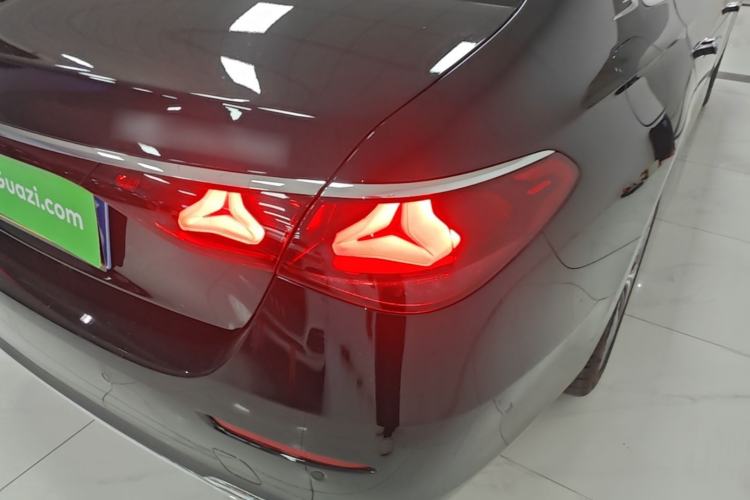 Used Mercedes-Benz E-Class 2025 Facelift E 300 L Fashion Edition Right Rear Taillight