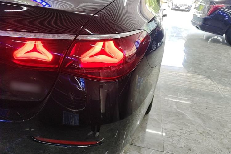 Used Mercedes-Benz E-Class 2025 Facelift E 300 L Luxury Edition Right Rear Taillight