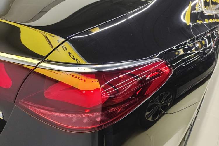 Used Mercedes-Benz E-Class 2025 E 260 L Right Rear Taillight