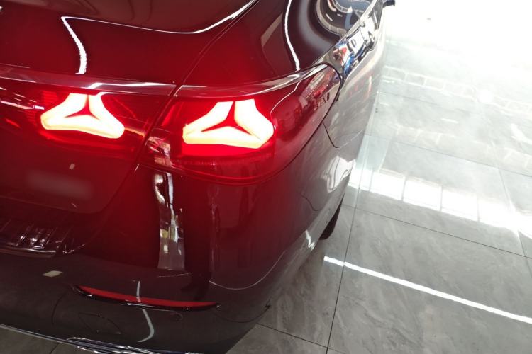 Used Mercedes-Benz E-Class 2025 Facelift E 300 L Luxury Edition Right Rear Taillight