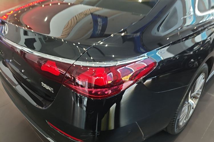 Used Mercedes-Benz E-Class 2025 Facelift E 300 L Fashion Edition Right Rear Taillight