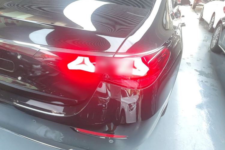 Used Mercedes-Benz E-Class 2025 Facelift E 300 L Luxury Edition Right Rear Taillight