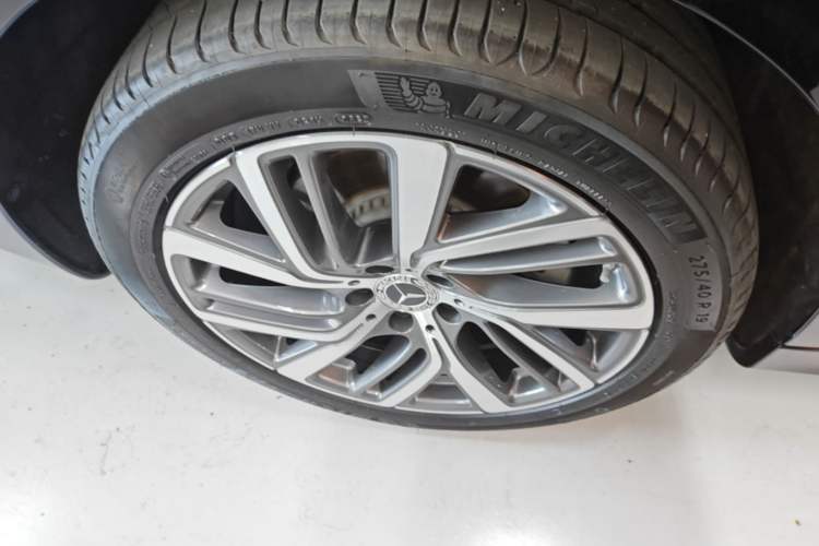 Used Mercedes-Benz E-Class 2025 Facelift E 300 L Fashion Edition Right Rear Wheel Hub