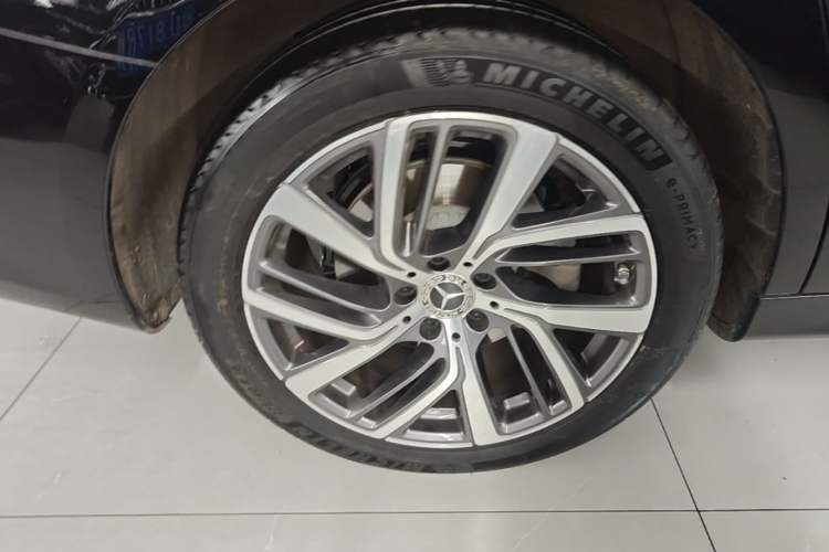 Used Mercedes-Benz E-Class 2025 Facelift E 300 L Fashion Edition Right Rear Wheel Hub