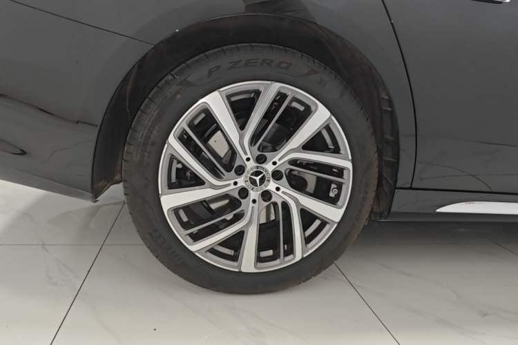 Used Mercedes-Benz E-Class 2025 Facelift E 300 L Fashion Edition Right Rear Wheel Hub
