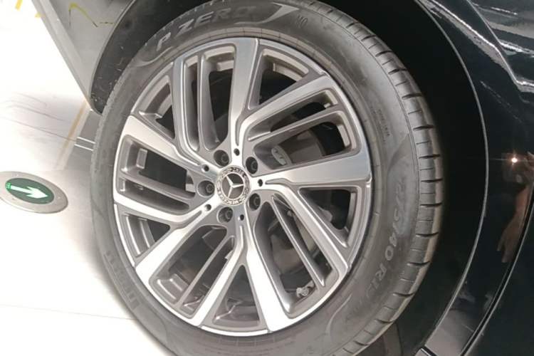 Used Mercedes-Benz E-Class 2025 Facelift E 300 L Fashion Edition Right Rear Wheel Hub