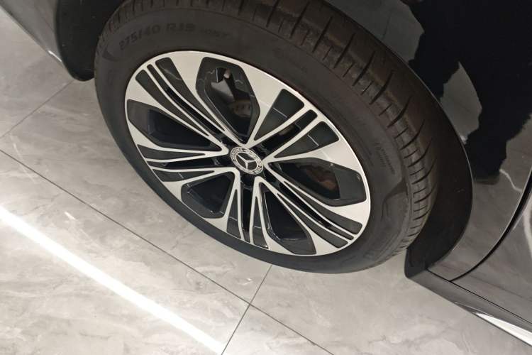Used Mercedes-Benz E-Class 2025 Facelift E 300 L Luxury Edition Right Rear Wheel Hub