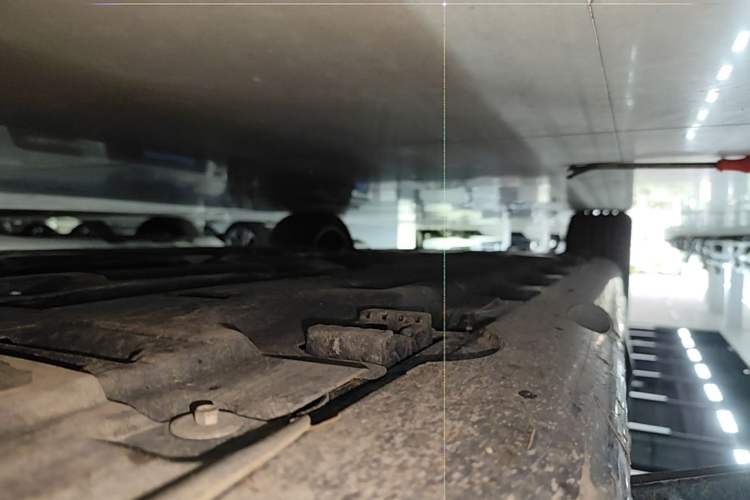 Used Mercedes-Benz E-Class 2025 Facelift E 300 L Luxury Edition Right Side Sill