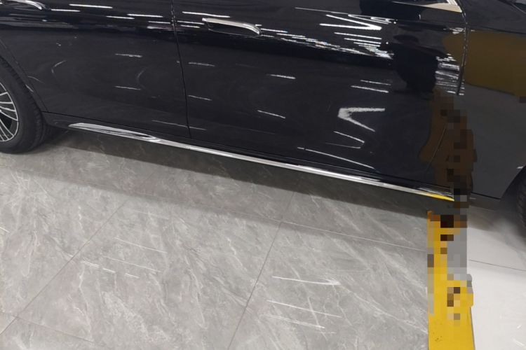 Used Mercedes-Benz E-Class 2025-Year Facelift E 260 L Right Side Sill