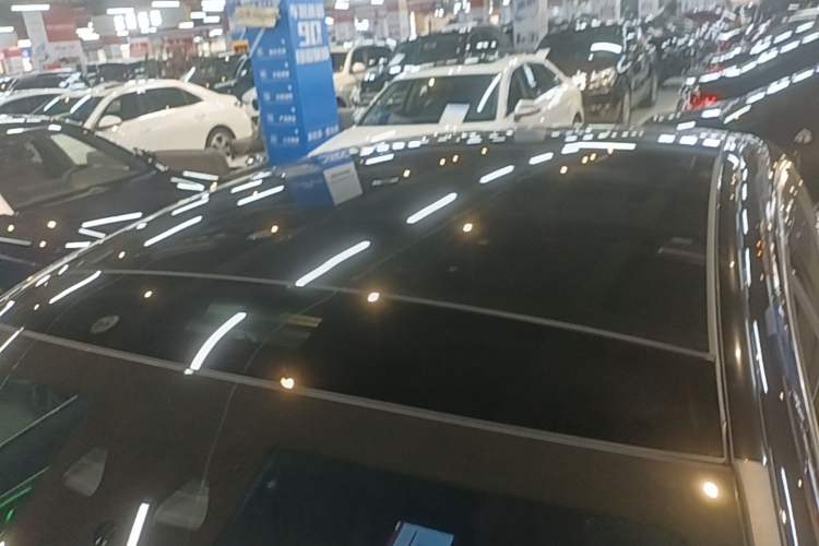 Used Mercedes-Benz E-Class 2025 Facelift E 300 L Luxury Edition Roof