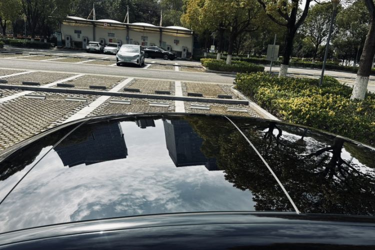 Used Mercedes-Benz E-Class 2025 Facelift E 300 L Fashion Edition Roof