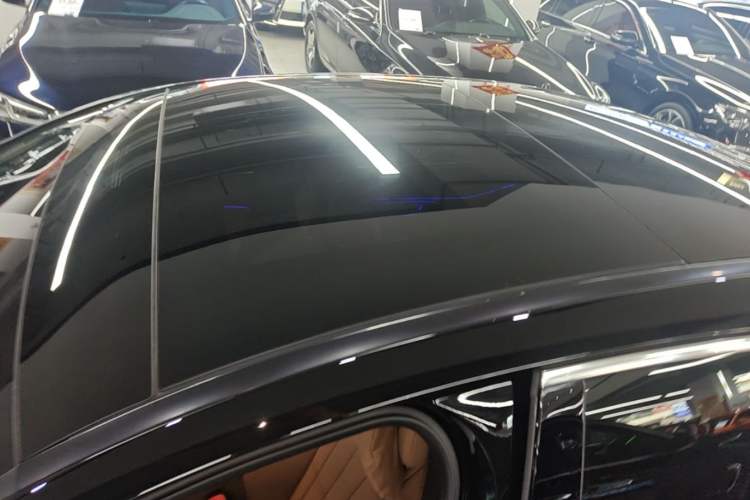 Used Mercedes-Benz E-Class 2025 Facelift E 300 L Fashion Edition Roof